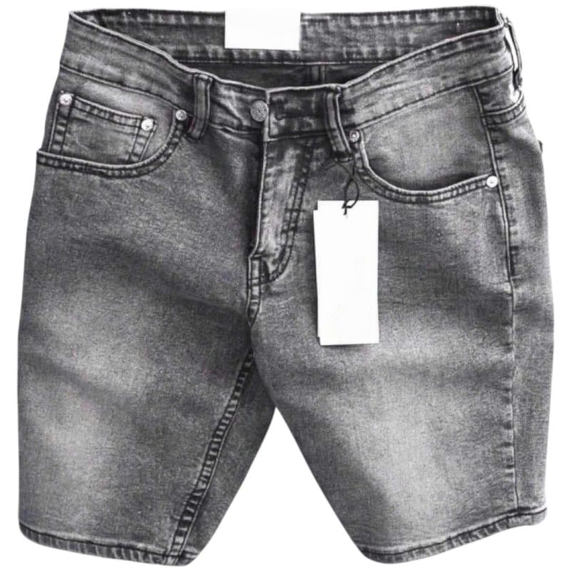 Quần sọt jean nam co giãn cao cấp KT xám nhạt trơn là lựa chọn hoàn hảo cho những chàng trai yêu thích phong cách trẻ trung, năng động.